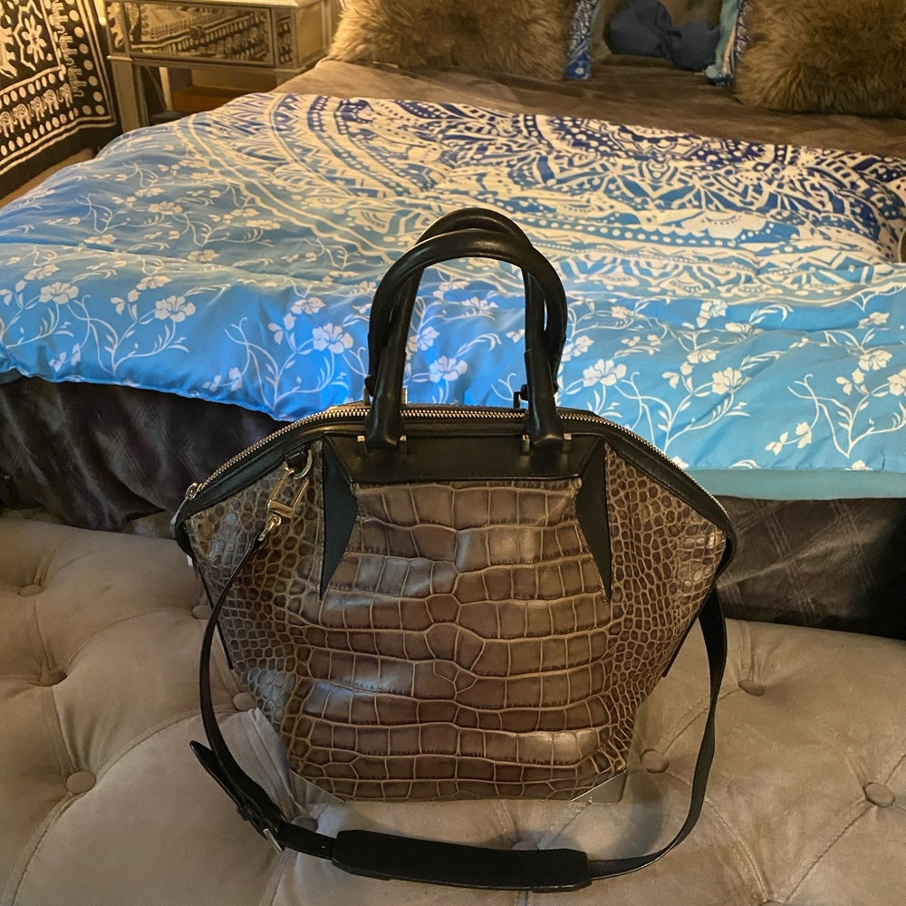 🔴🔴ALEXANDER WANG EMILE BAG🔴🔴